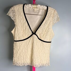 Thirty Thirty Cream Lace Top with Black Trim size XL